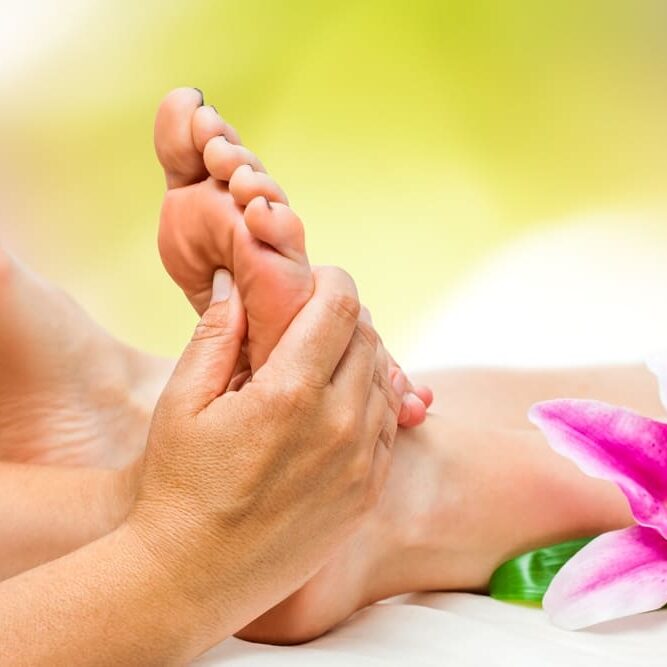 Foot-Reflexology-Massage-downtown-san-diego