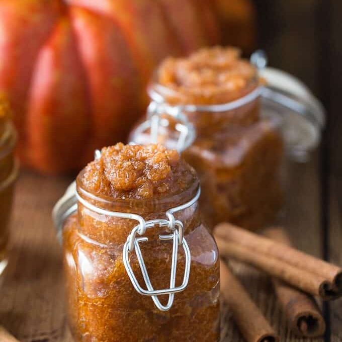 vanilla-pumpkin-sugar-scrub-1-1-680x986